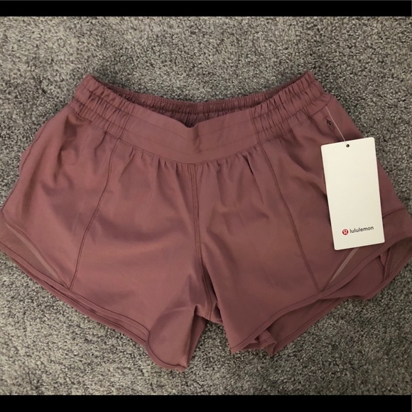 lululemon athletica Pants - Lululemon hotty hot short size 6